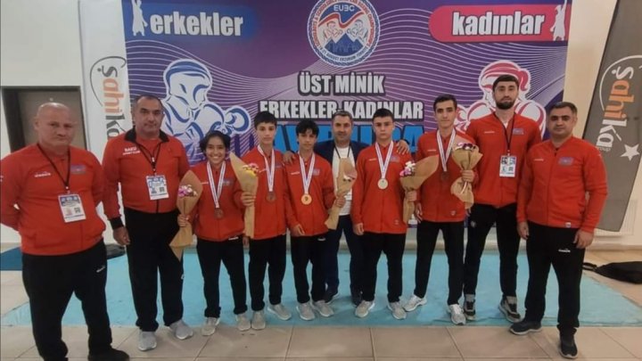 Boksçularımız Avropa birinciliyində 5 medal qazanıblar&nbsp;